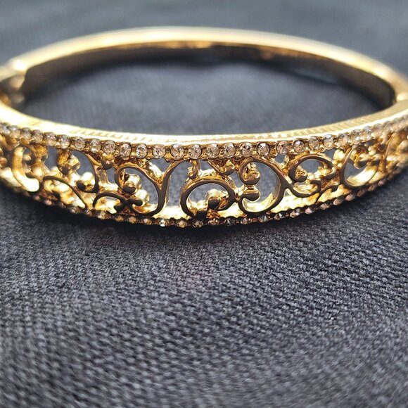 Napier Gold-Tone Bracelet - Picture 1 of 8
